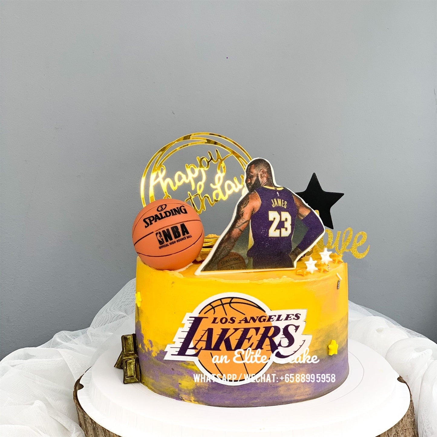 Sports Themed Basketball Cake: Courtside Treat